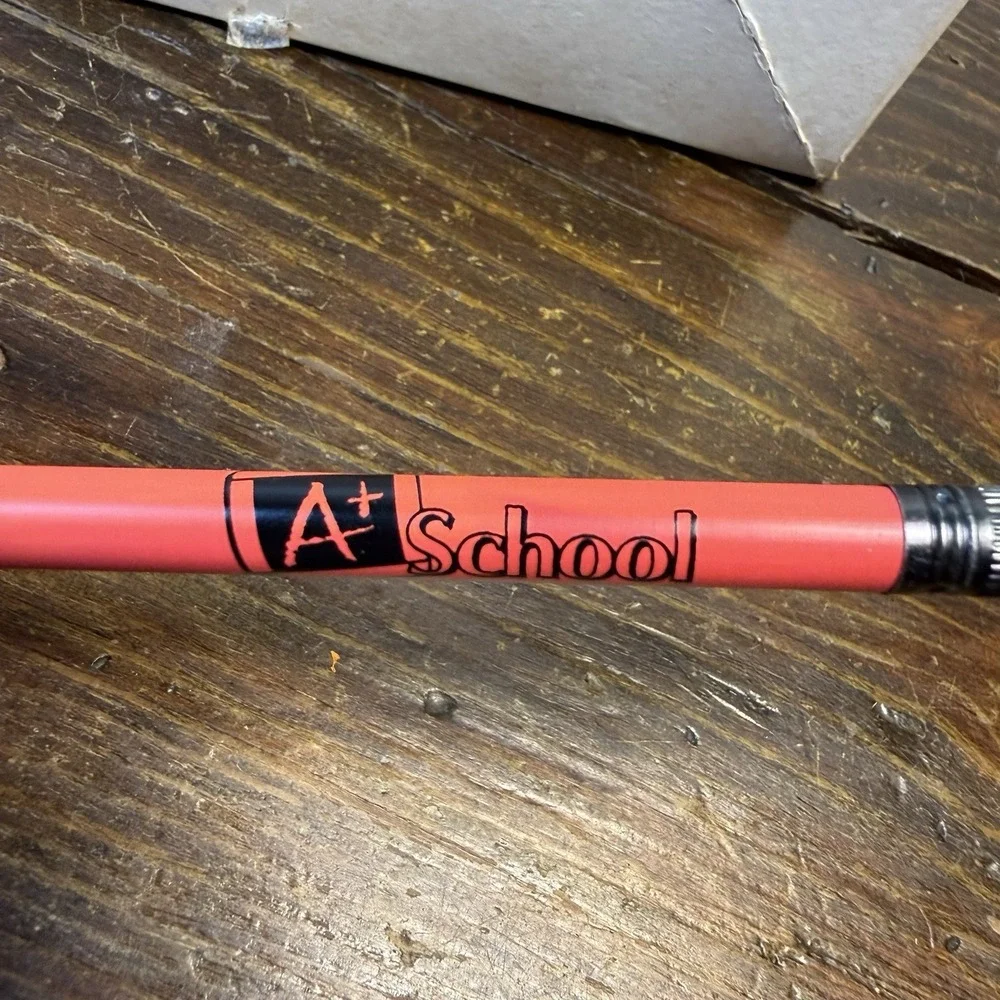 250 Pencils‎ #2 Full Size Unsharpened USA MADE PENCILS Teacher A+ School Rewards